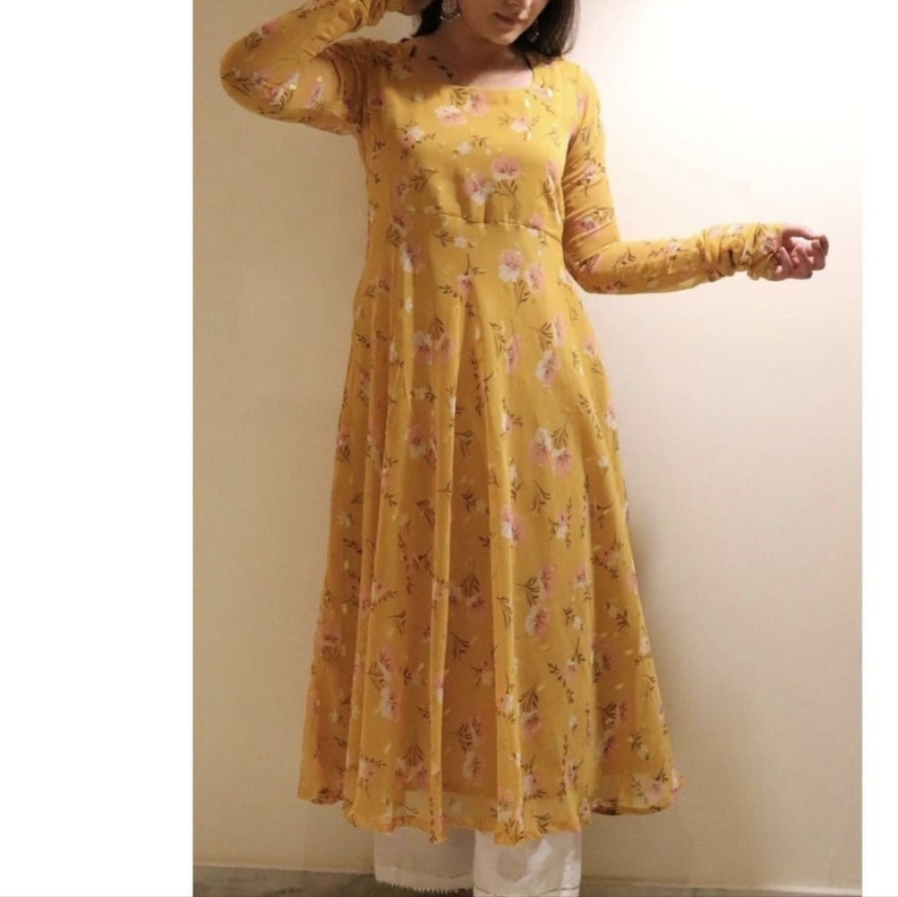 Mustard color floral chiffon dress S/M